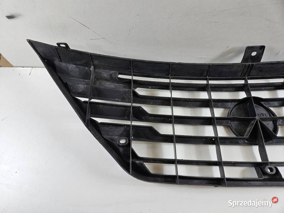 CAMPER KAMPER PILOTE GRILL ATRAPA ZDERZAKA PRZÓD Międzychód