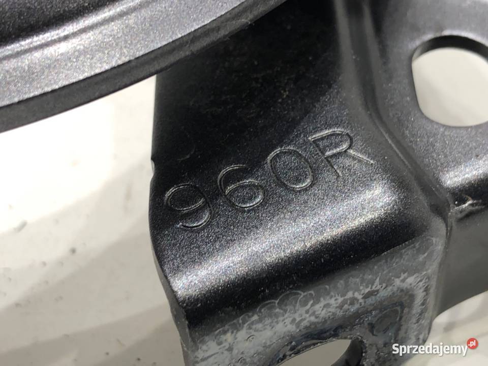 ZAWIAS MASKI PRAWY PRZÓD LEXUS LBX Crossover osobowe