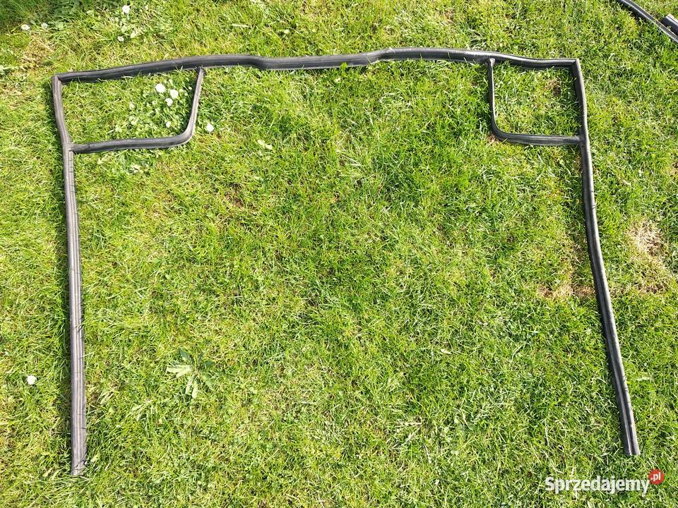 Uszczelka maski pokrywy silnika BMW e32 śląskie Zawiercie