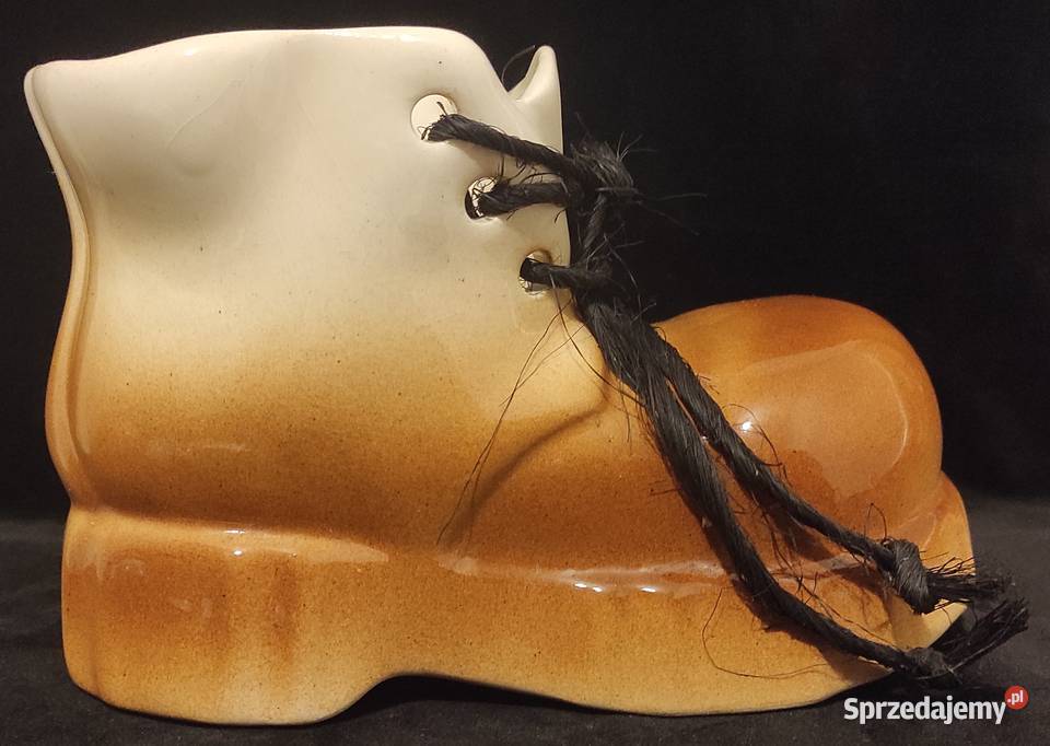 But porcelanowy but z porcelany fajans duży old Warszawa