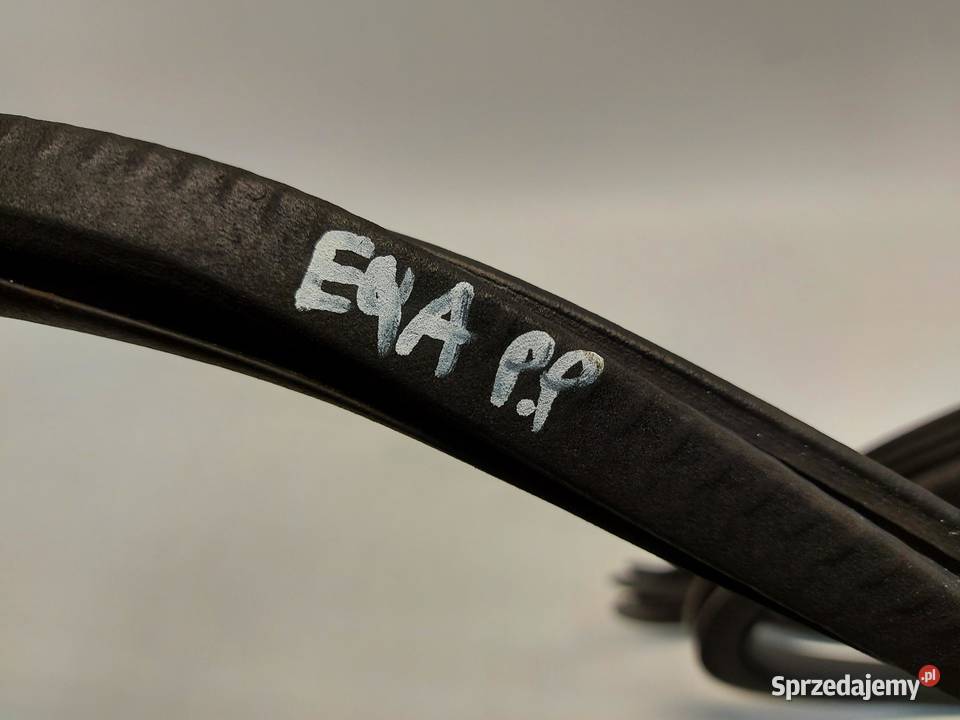 Mercedes EQA 250 W243 USZCZELKA PRAWY PRZÓD