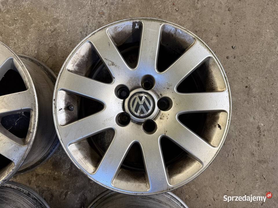 Oryginalne felgi aluminiowe Volkswagen 5x112 15