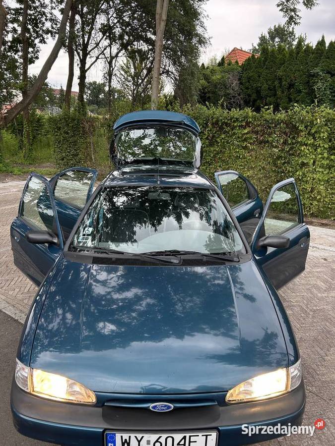 Ford Mondeo 20 MK1 Warszawa