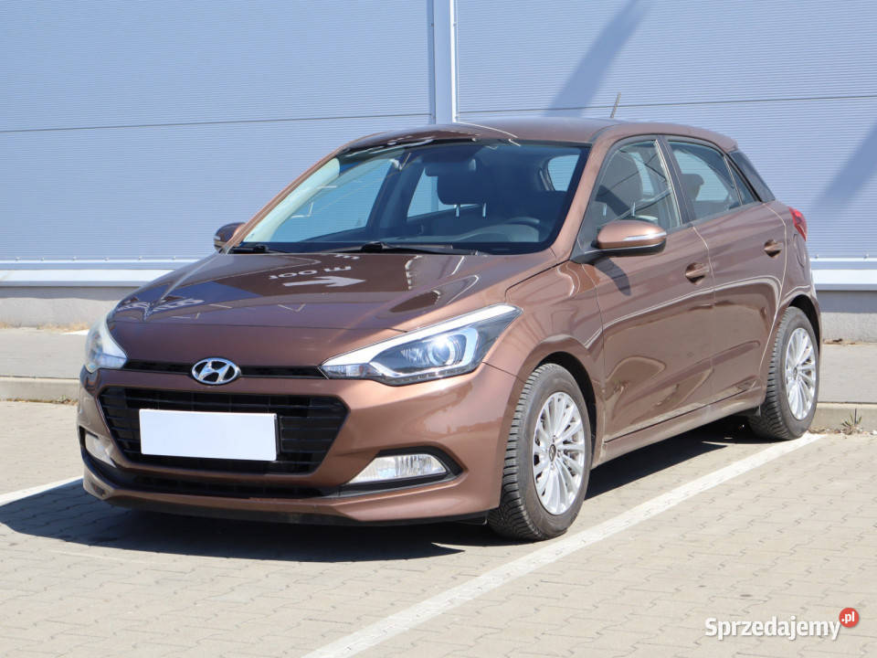Hyundai i20 10 TGDI wielofunkcyjna kierownica Piaseczno