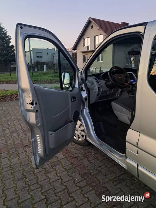 Opel vitro trafick 9 osób Long Międzychód