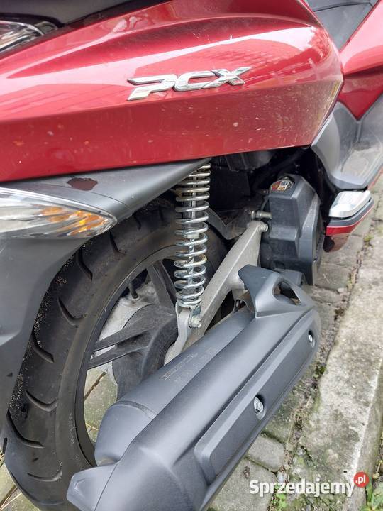 Skuter Honda PCX 1253 czerwony 2013 125cm3 sprzedam