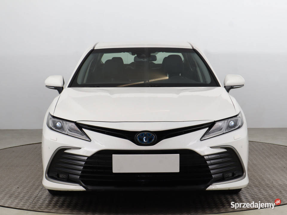 Toyota Camry 25 Hybrid nieuszkodzony Camry
