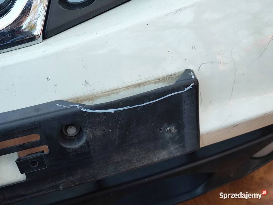 NISSAN JUKE 10r zderzak przód Kielce