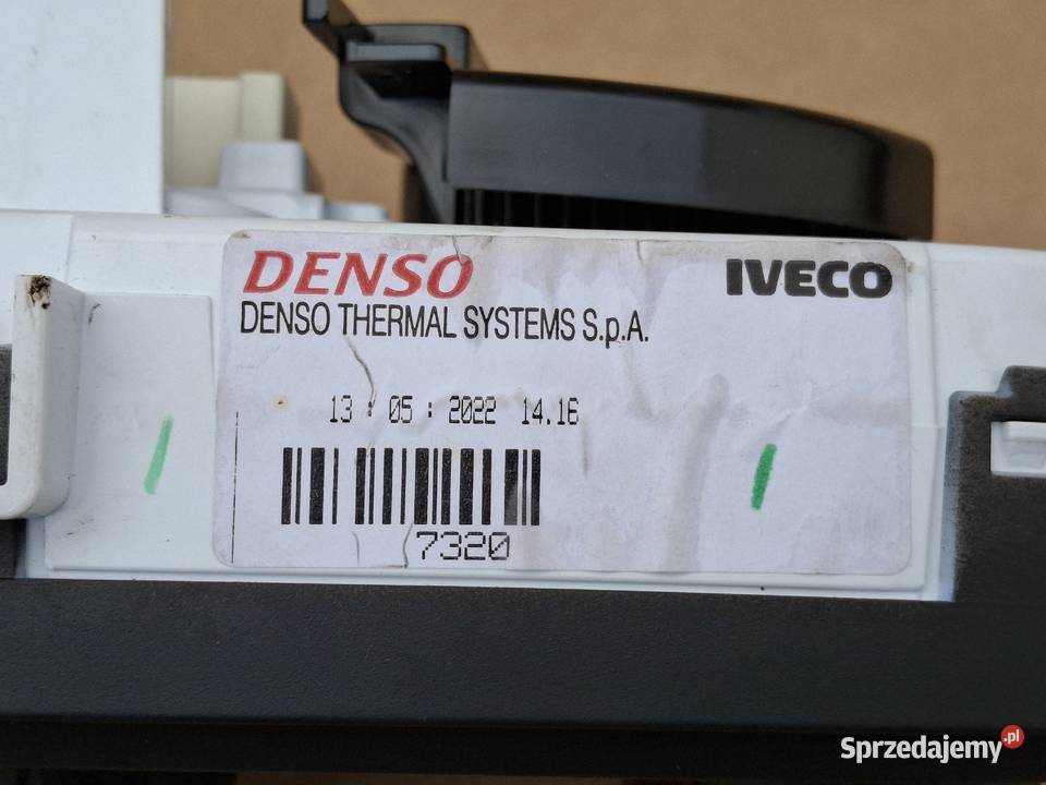 IVECO DAILY 14 PANEL NAWIEWU KLIMATYZACJI Bieleń