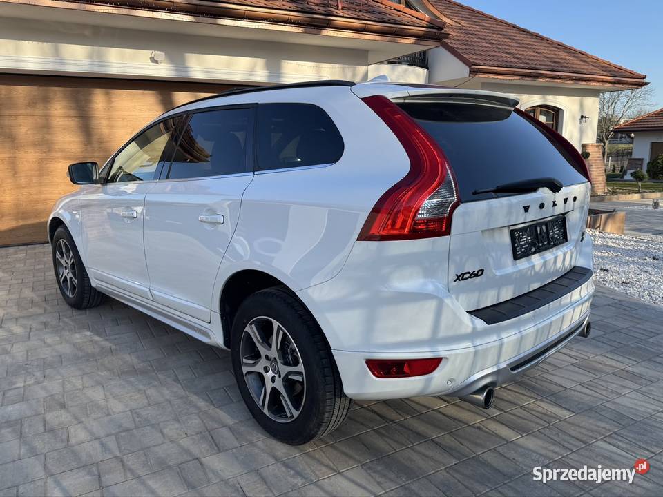 Volvo xc60 24 D5 2011 garażowany Lublin