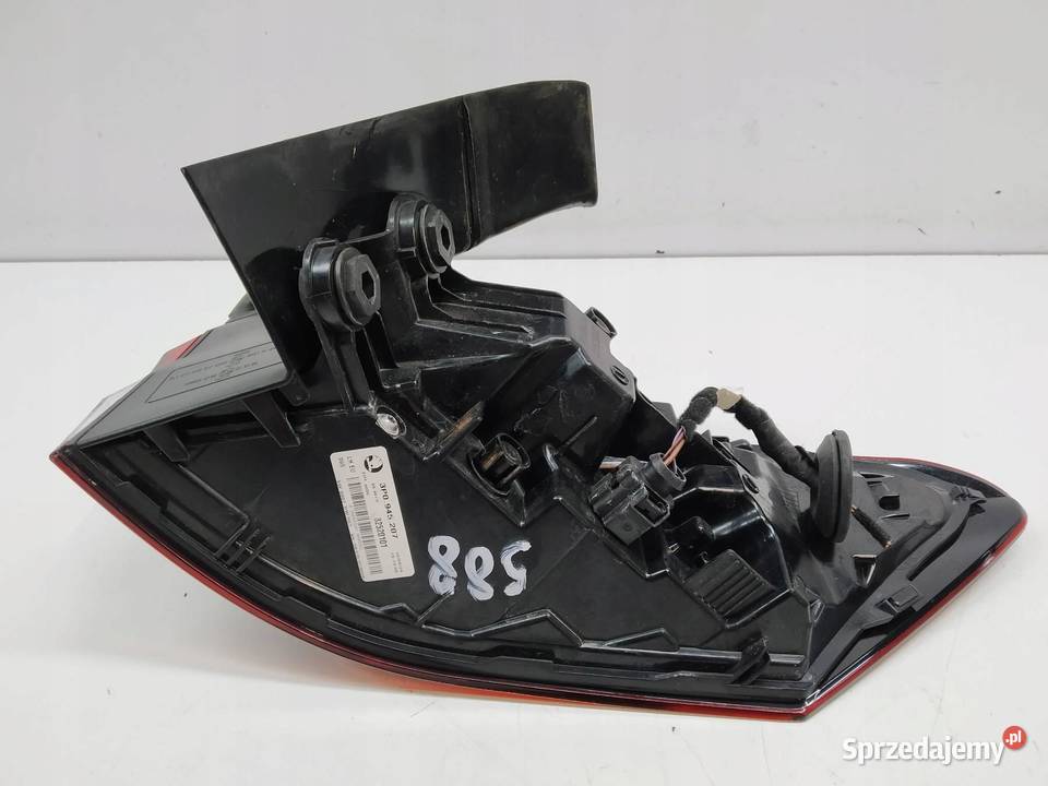 LAMPA TYŁ LEWA EU SEDAN HB 3P0945207 Skoda