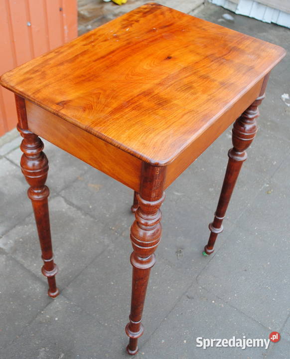 Stary stolik 25 Mała Karczma