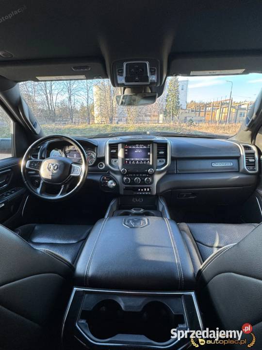 Dodge RAM 1500 57 HEMI V8 2021 Bordowy Zadbany 1500 Wolsztyn