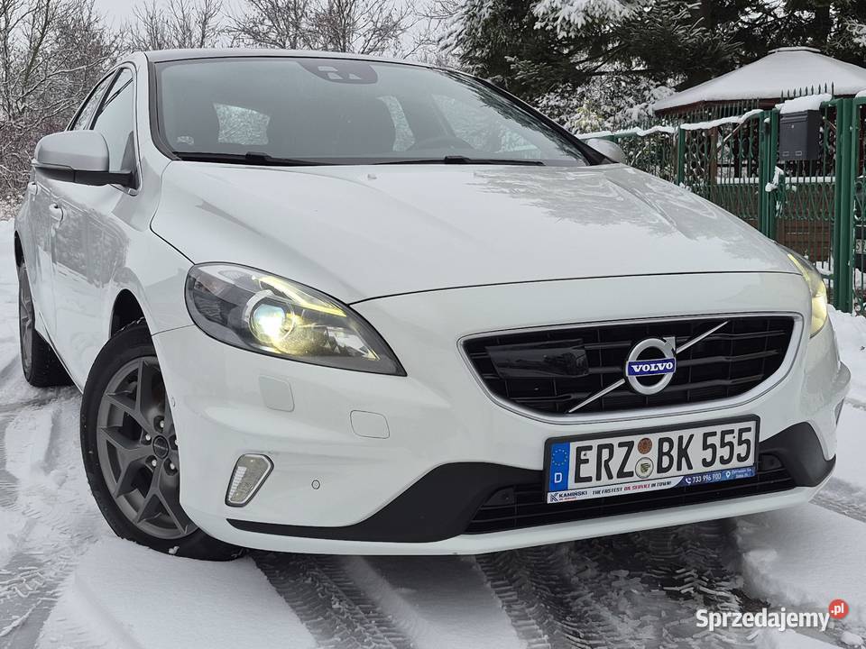Volvo V40 20 d4 190R DESIGNPANORAMA diesel Ostrowiec Świętokrzyski sprzedam