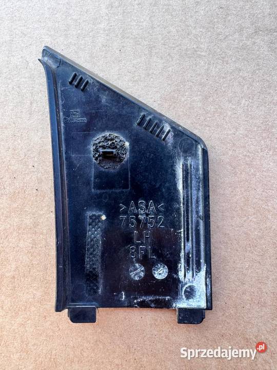 Trójkąt lusterka lewy Toyota Yaris III 1120 Brzesko