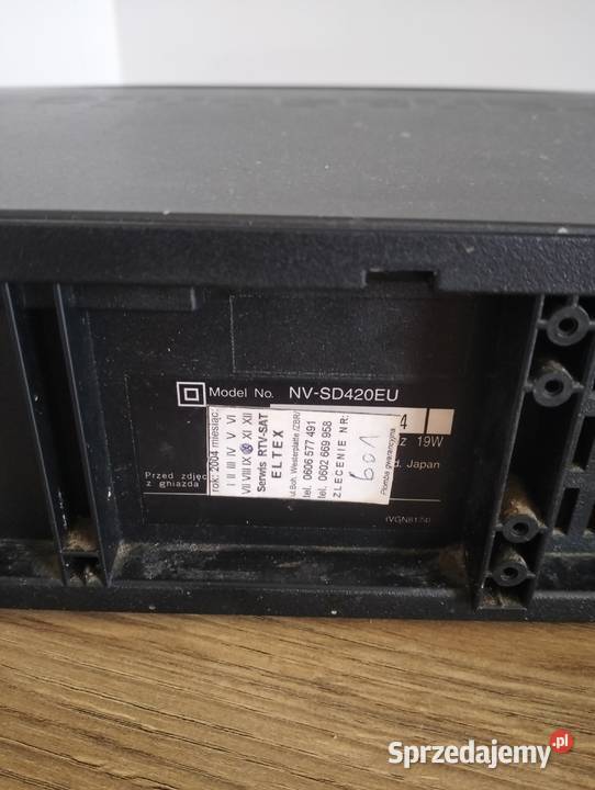 Magnetowid Panasonic NWSD420 vintage sprzęt RTV Miejsce Piastowe