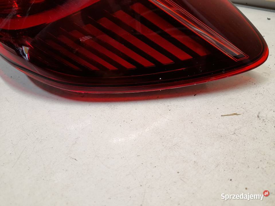 RENAULT CLIO V LAMPA PRAWA TYŁ TYLNA 265504885R