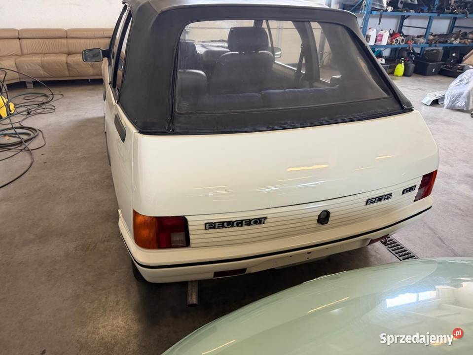Peugeot 205 CJ Cabrio