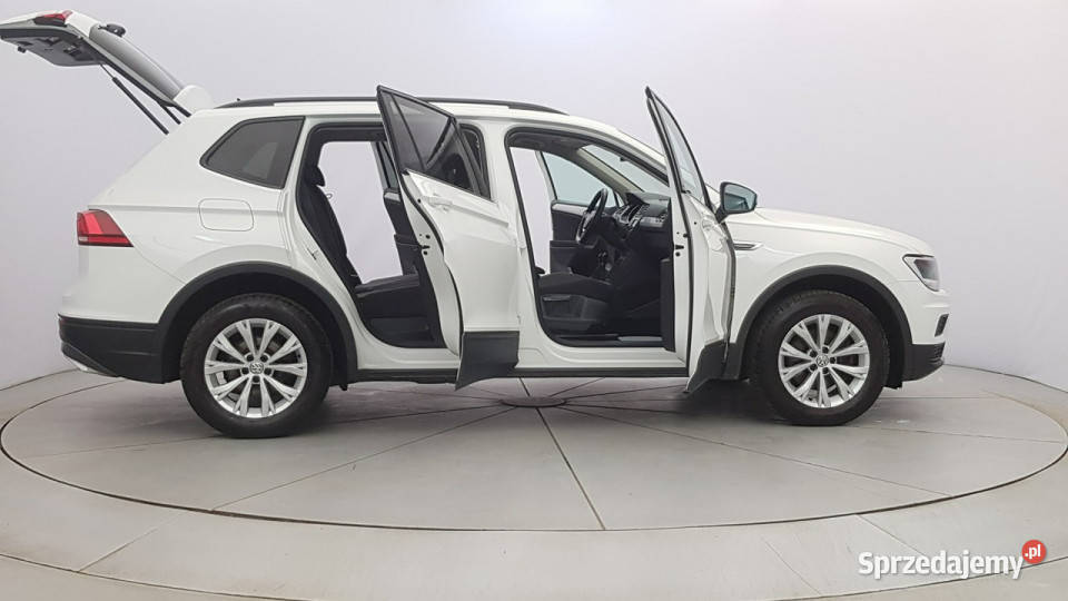 Volkswagen Tiguan 20 TDI SCR Trendline Polski 1968cm3 Warszawa