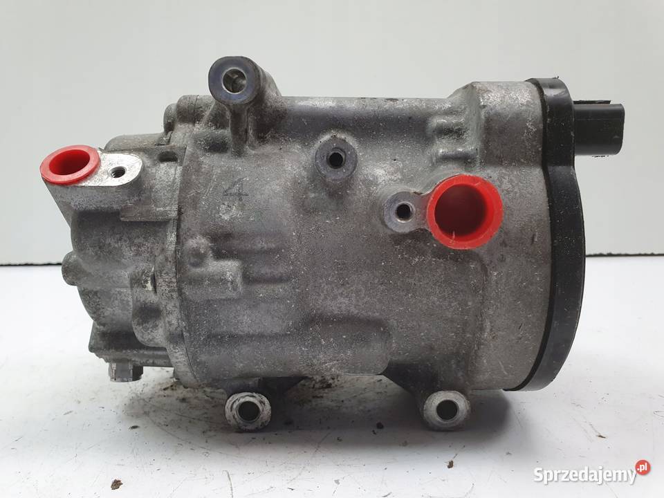 SPRĘŻARKA KLIMATYZACJI Toyota Corolla E21 Części samochodowe lubelskie