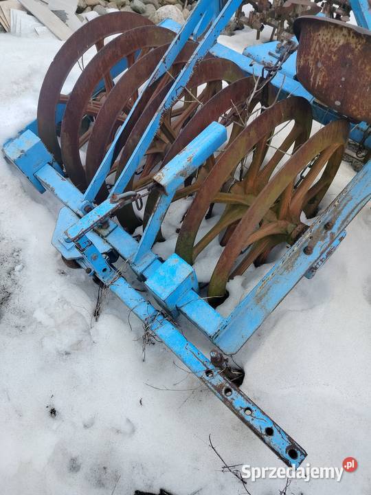 Pługi wał rozrzutnik Rycerzew