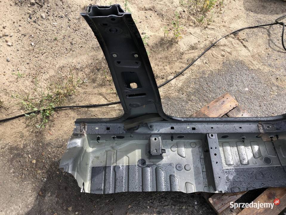 ĆWIARTKA LEWY PRZÓD CITROEN C4 CACTUS EXL osobowe