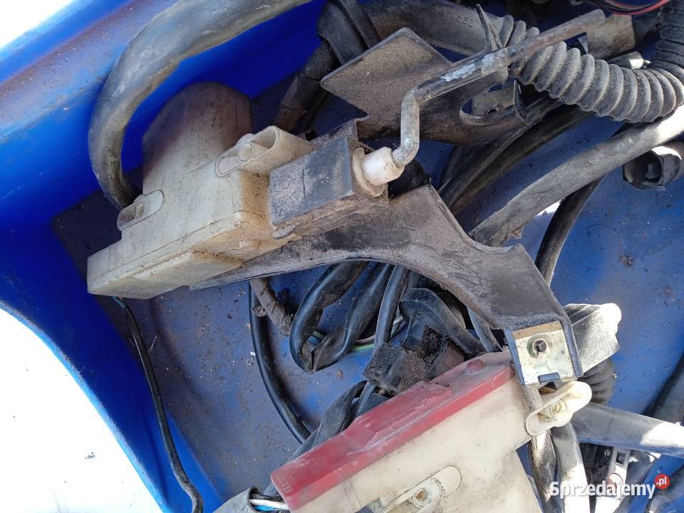 części bmw e30 318 sedan 1986 Pozostałe Bukowno