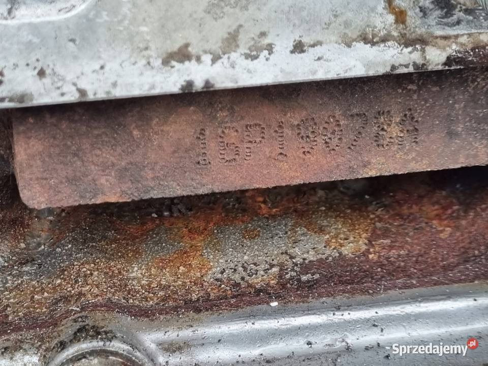 SILNIK Land Rover Defender 25 TD5 pali 16P Rudka