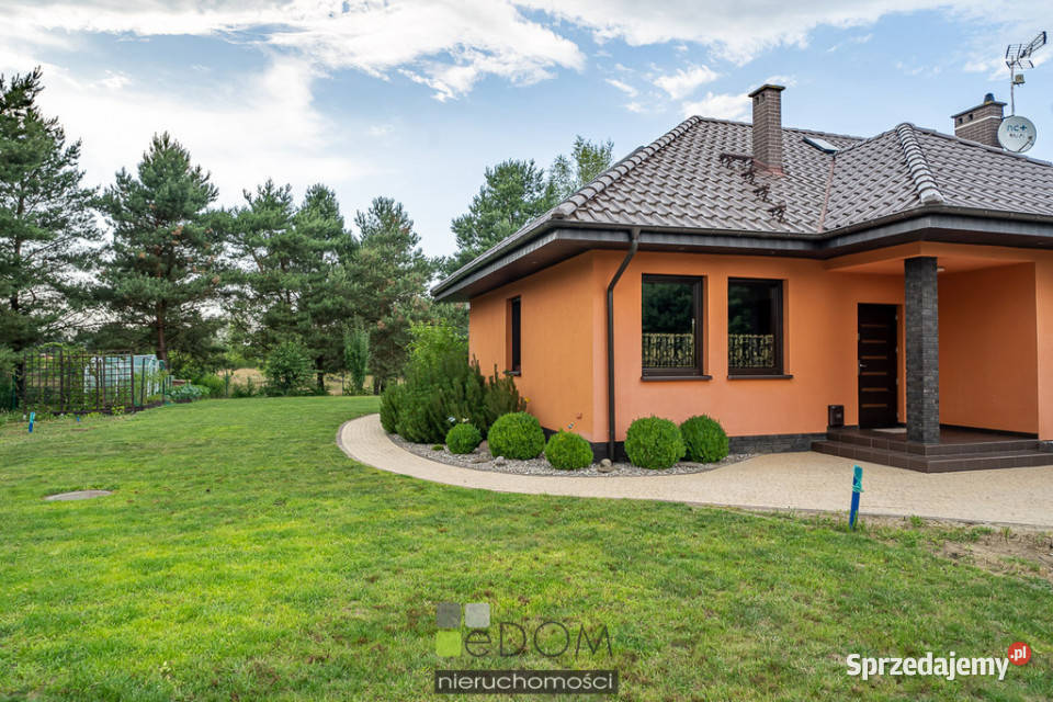 Dom wolnostojący Chwalęcice 16362m2 Domy