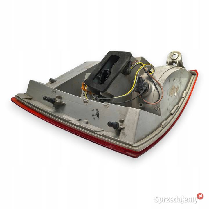 LAMPA PRAWA Skoda Octavia III KOMBI 1220 tylna Chełm