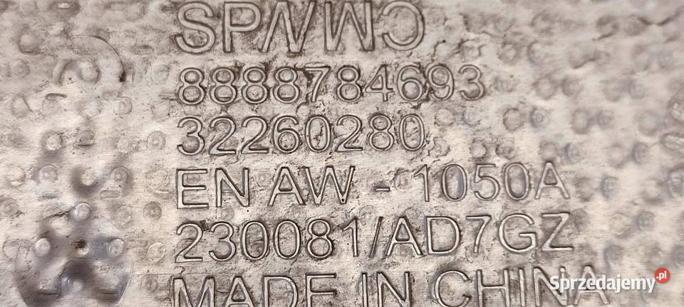 VOLVO XC40 OSŁONA TERMICZNA WYDECHU 32260280 osobowe