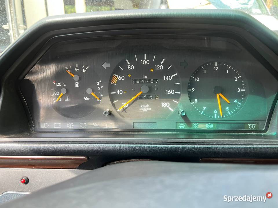 Mercedes W124 20 żółty do jazdy Krynica-Zdrój