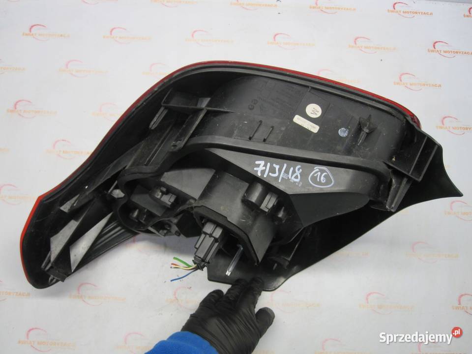 CITROEN DS3 11r lampa lewa tył 9685849980