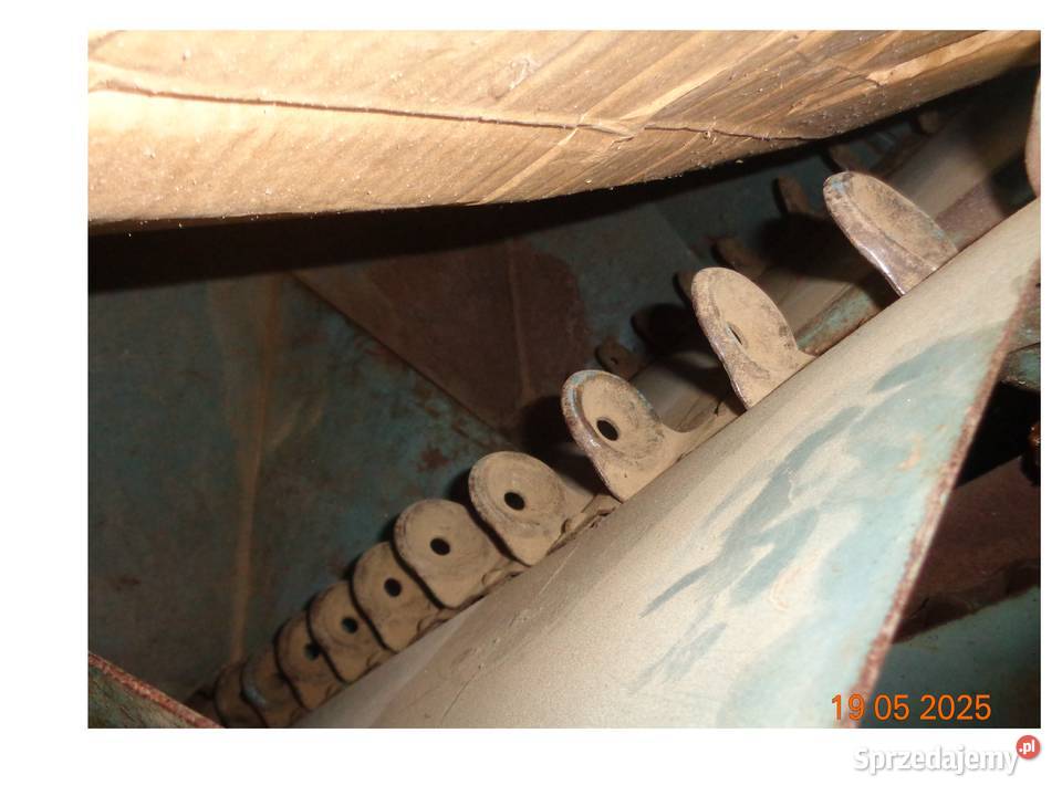 Sadzarka do ziemniaków polska kubełkowa nieuszkodzony Siewniki i sadzarki lubelskie Puławy