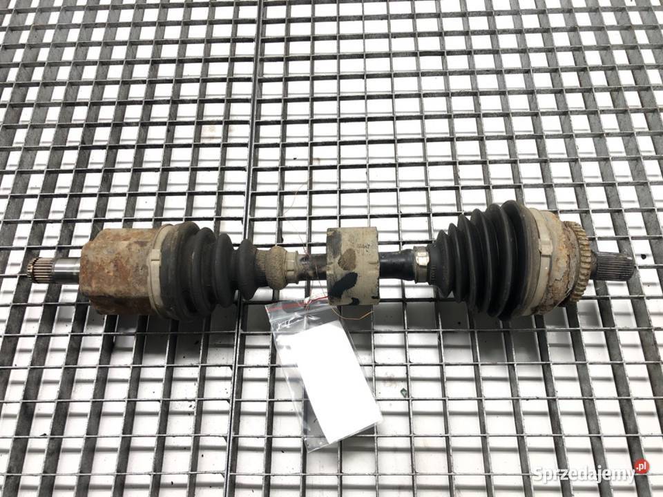 PÓŁOŚ LEWY PRZÓD VOLVO V70 II 24 200 9908 osobowe sprzedam