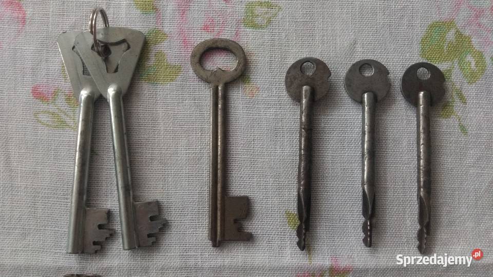 Stare klucze do zamków drzwi bramy garażu Chorzów