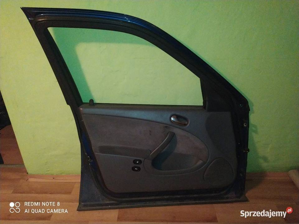 Saab 95 9 5 przed lift drzwi lewe przednie przód osobowe
