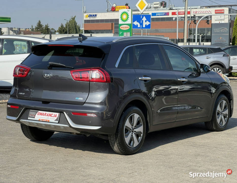 Kia Niro FILMHYBRYDANiski Suchy Las