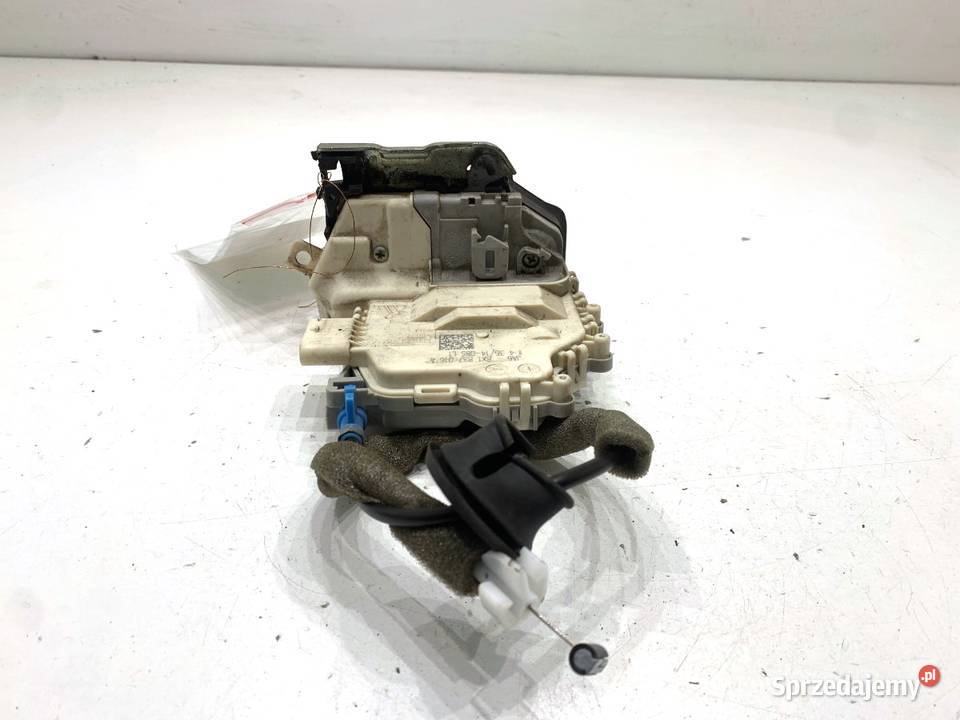 ZAMEK DRZWI PRAWY PRZÓD AUDI A3 8V SedanLimuzyna