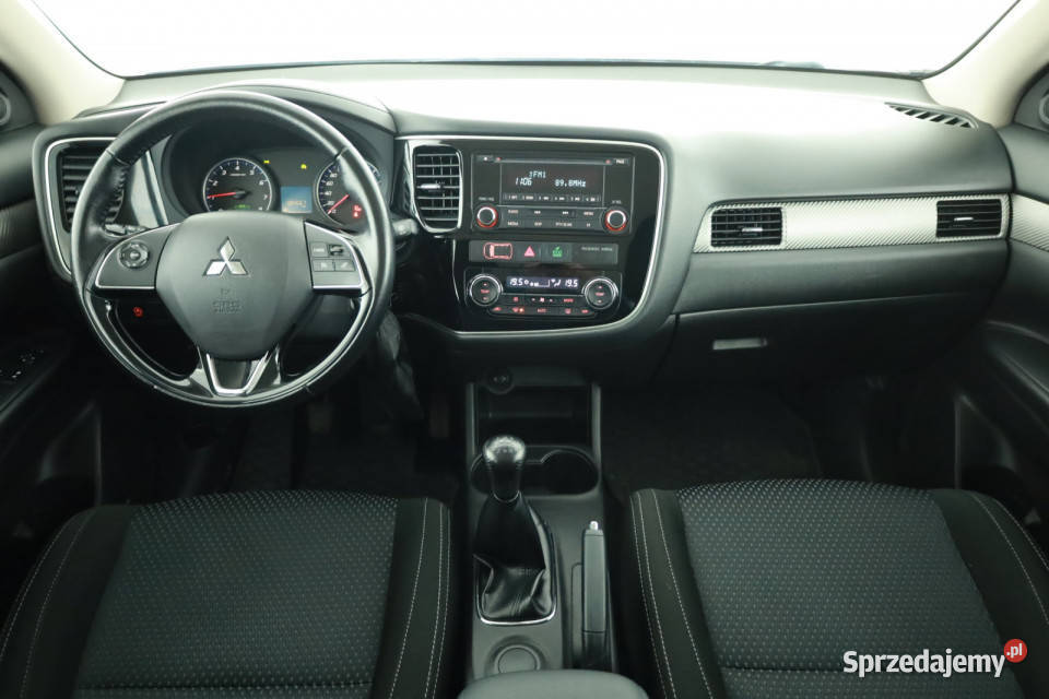 Mitsubishi Outlander 20 Piaseczno
