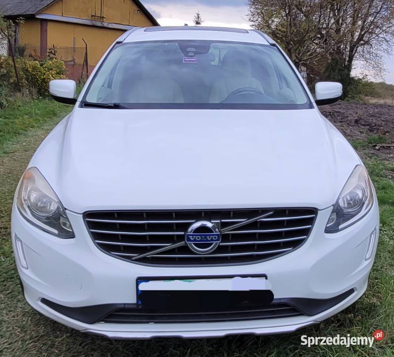 Volvo XC60 30 T6 4X4 z 2014 super do gazu