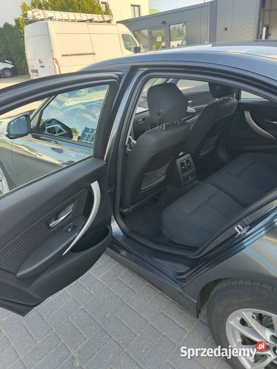 Bmw 318D F30 sedan b47 Rok produkcji 2016 Siedlce
