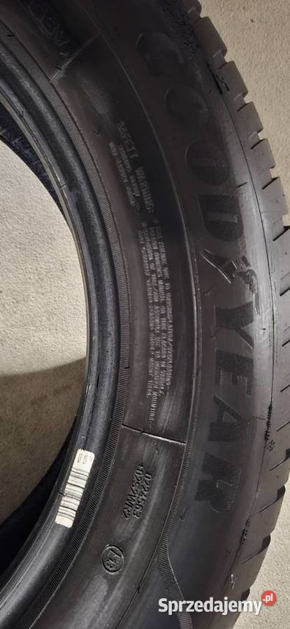 Opony 4 szuk całoroczne GoodYear 21565 R17 Warszawa