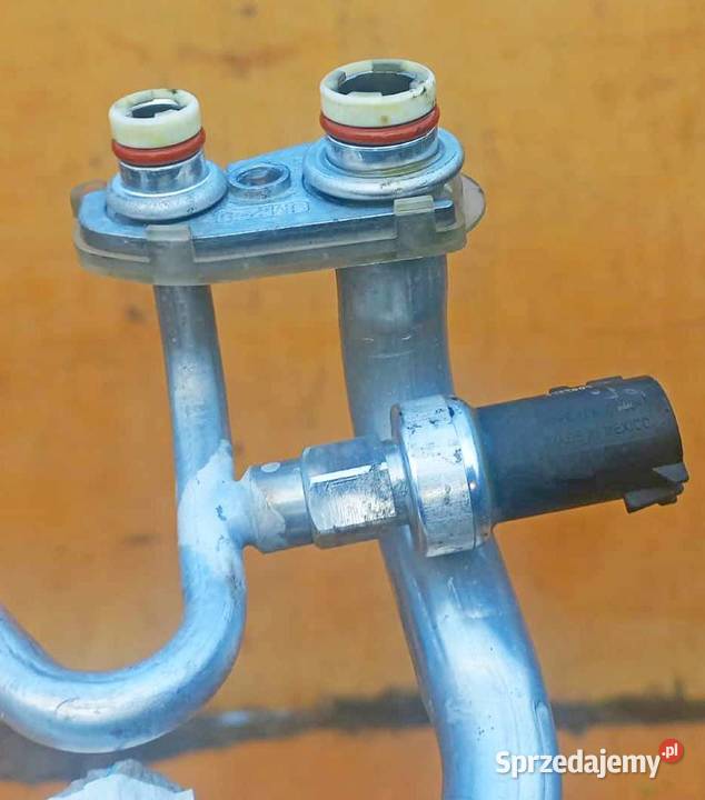 FORD FOCUS MK3 PRZEWODY KLIMATYZACJI F1F119D567 Tapicerki samochodowe