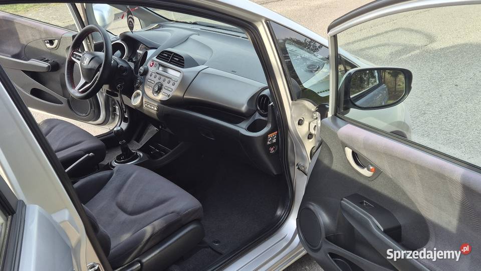 HONDA JAZZ 14B OPŁACONY Z NIEMIEC KLIMA Samochody osobowe