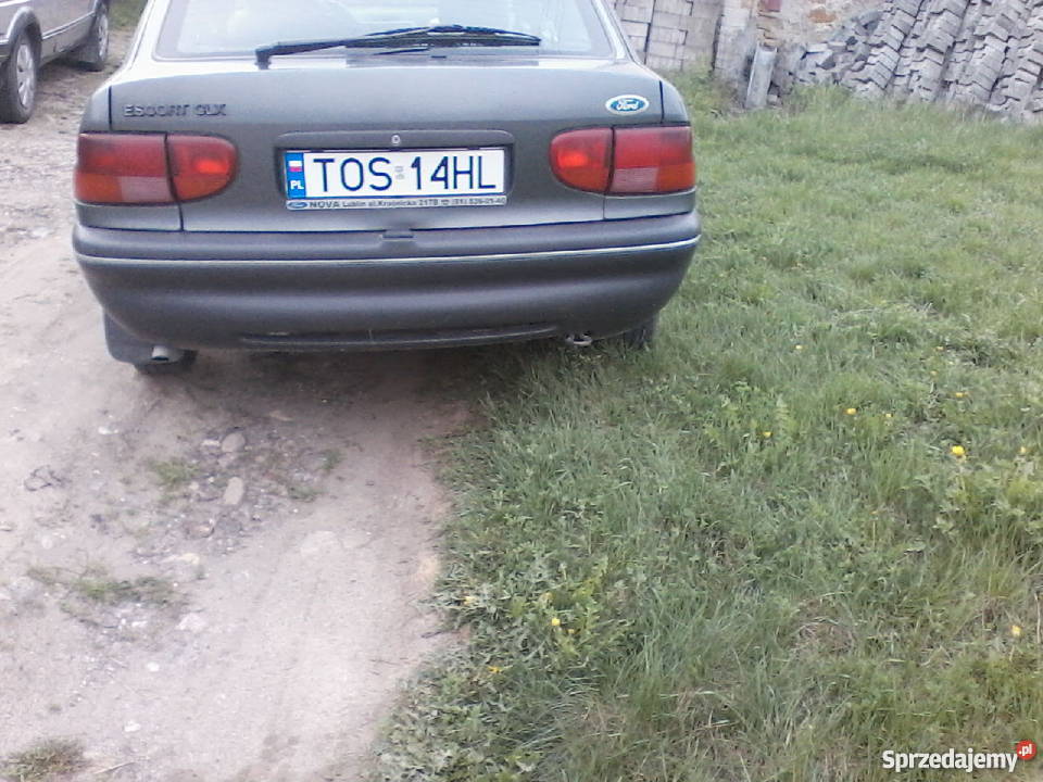 Ford Escort 14 benz gaz manualna świętokrzyskie Ostrowiec Świętokrzyski