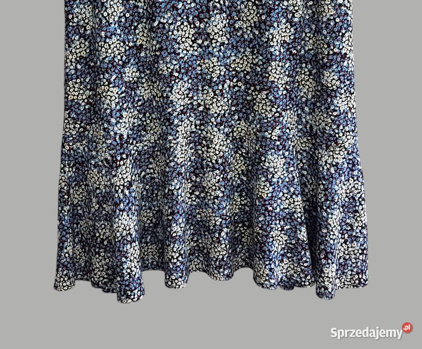 Damska sukienka niebieska w kwiaty z krótkim Chrzanów