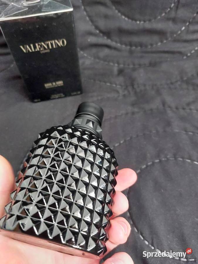 Valentino uomo born in Roma Warszawa