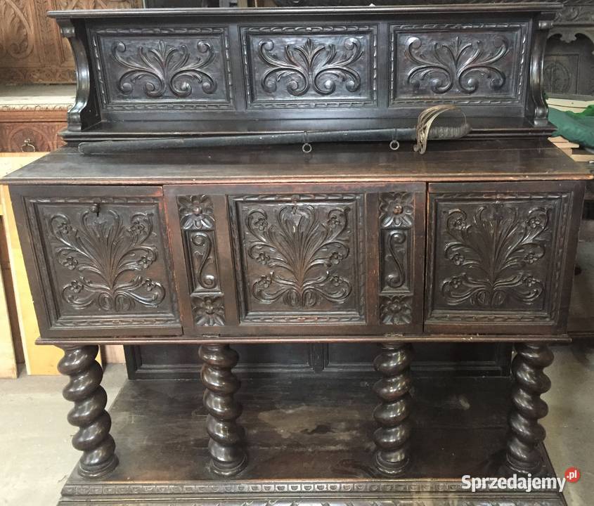 KomodaBarek z I poł XVIII w Konopiska