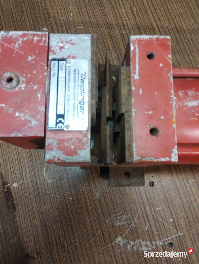 Gilotyna przecinarka do okuć